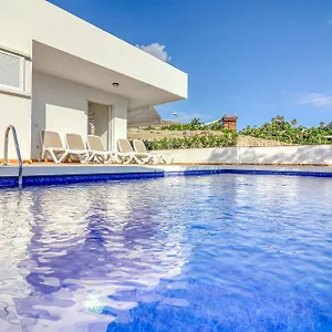 nice-home-costa-adeje.in-canary-islands.com/